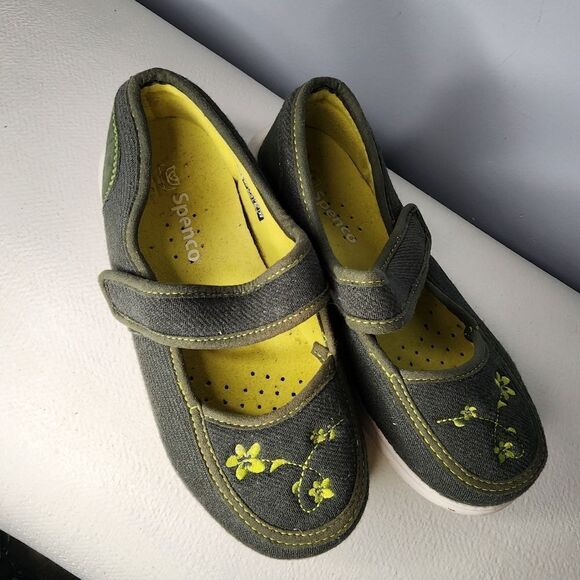 Spenco Medical Corp. Womens Mary Janes Felt/Adjustable Strap/Embroidered Sz 6W. - Picture 2 of 7